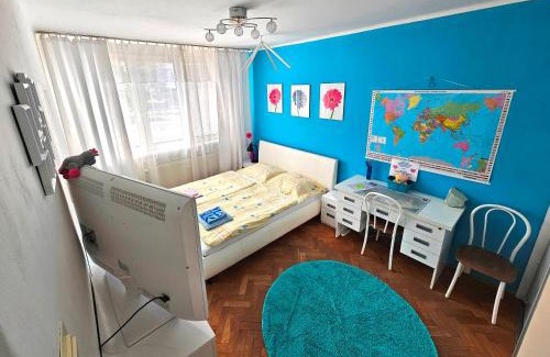 Presov Casa | Cozy Blue Apartment Prešov