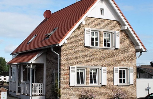 Dersdorf Casa | Acogedora casa de ladrillo con jardín cerca del mercado de Navidad de Colonia Bonn Phantasialand