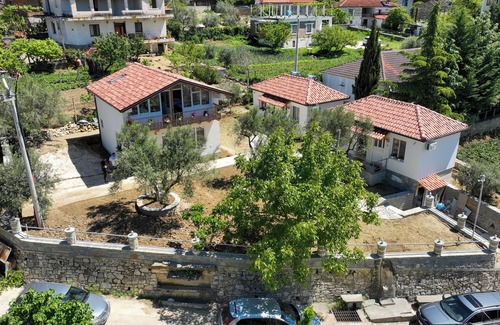 Berat Casa | Cozy Bungalow in charming Roshnik Village 102