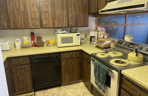 Shaver Lake Cabina | Cozy Cabin for Summer & Winter Fun