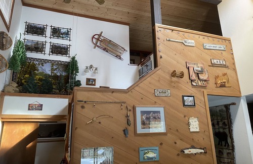 Shaver Lake Cabina | Cozy Cabin for Summer & Winter Fun