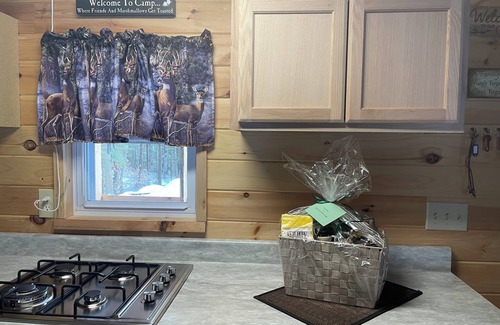 Lewis Cabina | Cozy cabin in brilliant Lewis with WiFi, AC