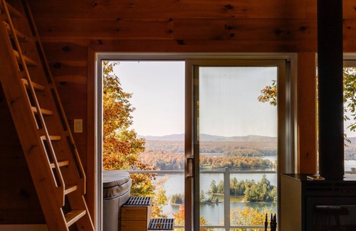 Saint-Aime-du-Lac-des-Iles Cabina | Cozy cabin - lake view