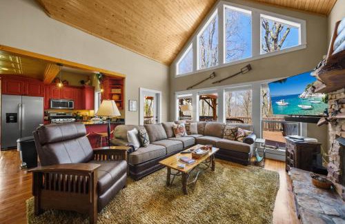 Charter Hills Casa | Cozy Cabin