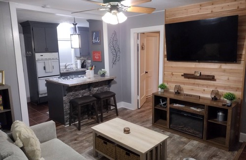 Lawton Casa | Cozy Casita in Lawton! Near Fort Sill! Perfect getaway for visitors!