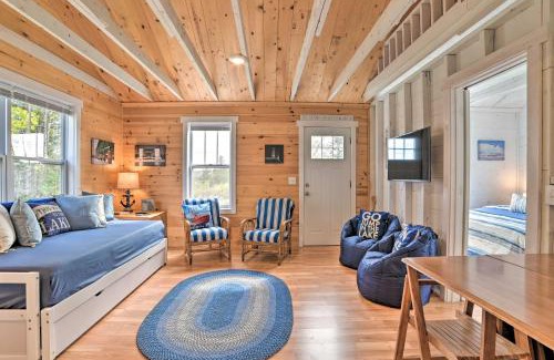 Cedarville Casa | Cozy Cedarville Cottage - Walk to Lake Huron!