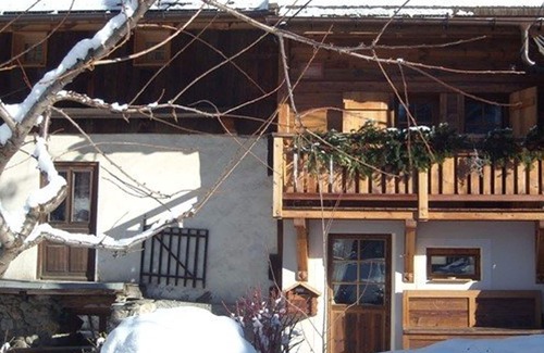 Beaufort Chalet De Esquí | Acogedor chalet para 3-4 personas, cerca de pistas y comercios, en corazón de Arêches
