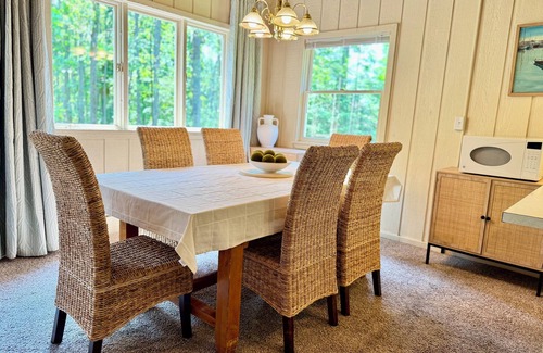 Harbor Springs Chalet De Esquí | Cozy Chalet Getaway Near The Highlands - Sleeps 8