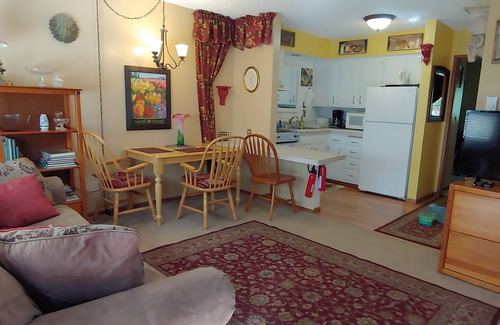 Happy Valley Apartamento | Acogedor y encantador refugio cerca de WWU y Fairhaven