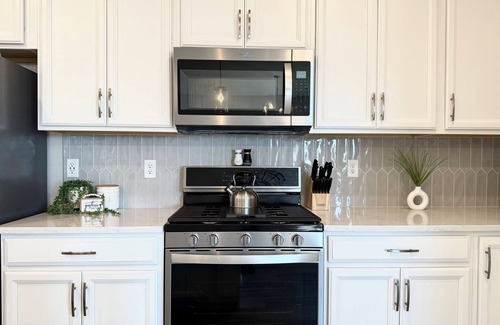 Centerra Casa | Cozy Chasm Cottage