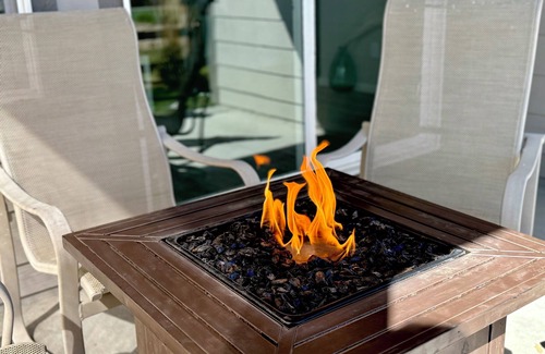 Centerra Casa | Cozy Chasm Cottage