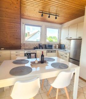 Ratingen Apartamento | Cozy City Apartments 3, 2-Room Flat for Vacation & Messe Düsseldorf, Perfect Connectivity