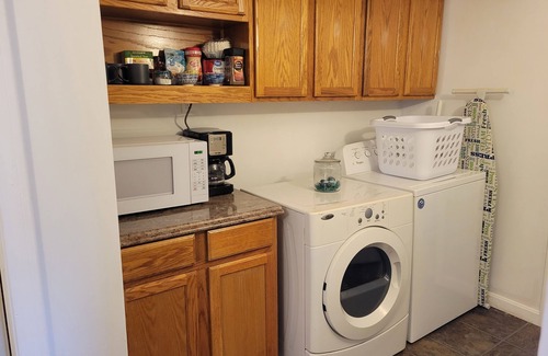 Southern Coast Casa | Cozy Coastal 1 Bedroom Vacation Home!