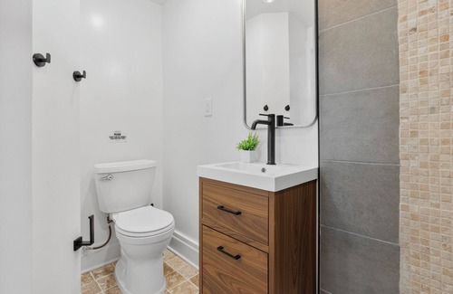 Wynnefield Apartamento | Cozy Comfortable and Quiet Double-bed Suite