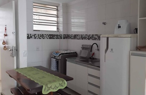 Aparecida Apartamento | Renovated apartment next to the beach