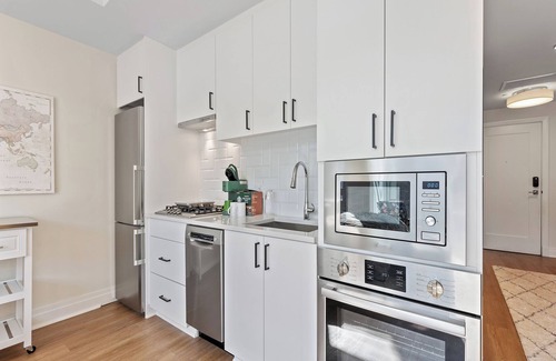 U Street Corridor Condominio | Cozy Condo in the heart of U-Street