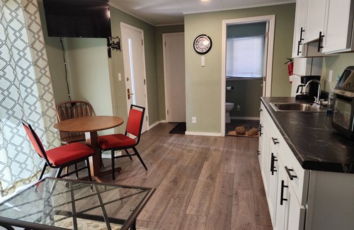 Solon Springs Cabaña | Cozy Cottage: A Lakeside Nook of Comfort and Charm