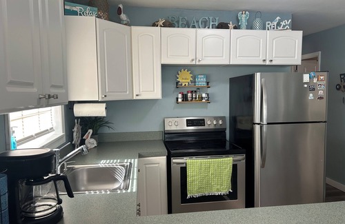 Candler Cabaña | Cozy Cottage At Lake Weir
