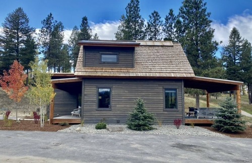 Eureka Cabina | Cozy Cottage at The Wilderness Club