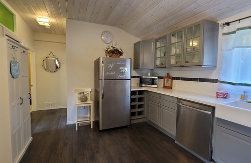 Washago Cabaña | Cozy cottage by the water!