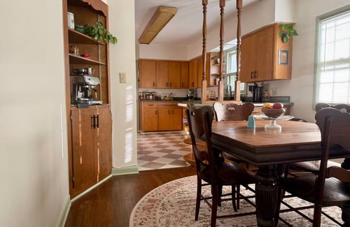 Hastings Cabaña | Cozy Cottage Great Location + Espresso Bar