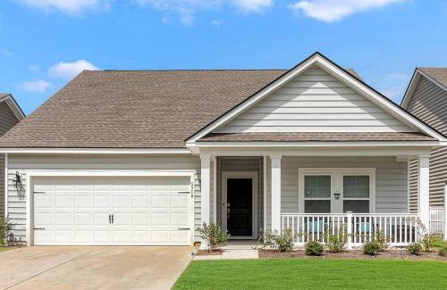 Red Hill Casa | Cozy Cottage I Legends Golf Resort I Golf & Dining