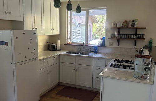 Trinidad Cabaña | Cozy cottage in charming Trinidad with WiFi