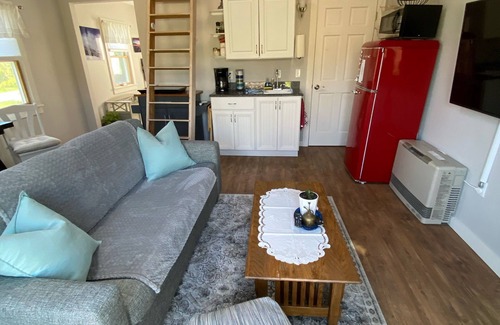 Seal Cove Cabaña | Cozy cottage loft on the quiet side of Mount Desert Island -Now booking for 2025