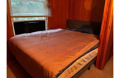 Waynesboro Casa | Cozy Cottage near Skiing, Gettysburg, and Hiking