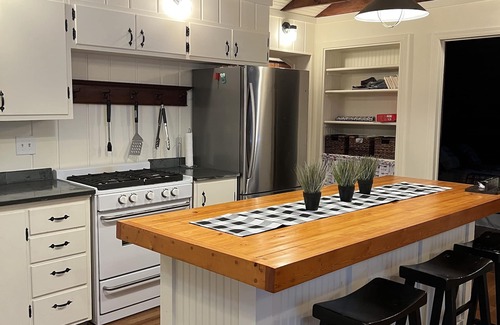 Edgerton Cabaña | Cozy cottage retreat that’s perfect for recharging.