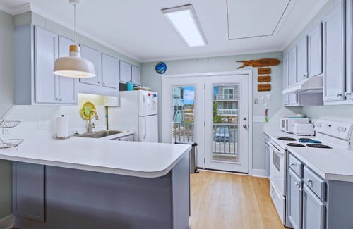 Sunset Beach Casa | Cozy Cottage Situated Near Bird Island on Beautiful Sunset Beach NC