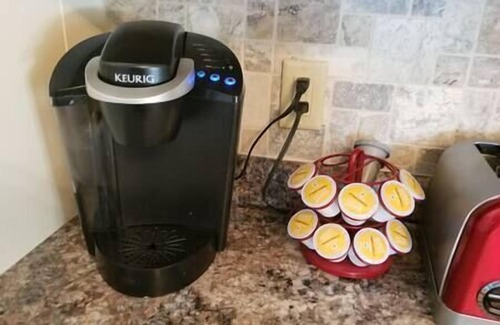 Reidsville Casa | Cozy Countryside Getaway with Fast Wifi/Hot Tub