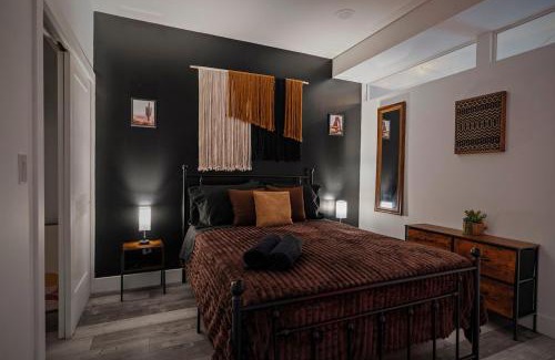 East Parkside Apartamento | Cozy Desert Den 10 Min Downtown& 6 Min Brewerytown