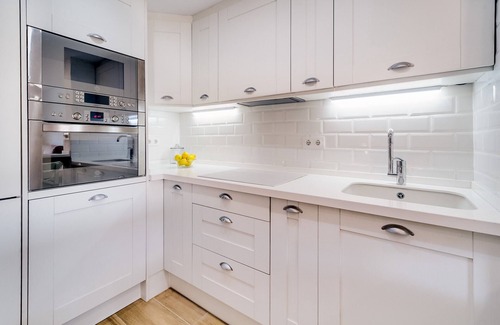 Palafolls Apartamento | Acogedor duplex para 4 pax, wifi gratis y aire acondicionado junto a los dormitorios. Piscina y jardín comunitario Vivalidays Elisabet