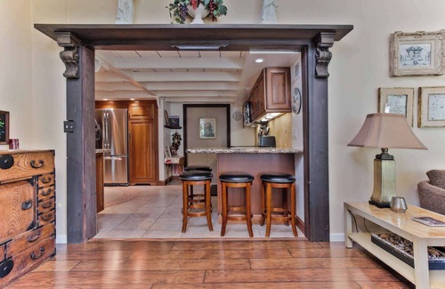 Graton Casa | Cozy Eclectic Barn Retreat - Large Kitchen - Dog-Friendly