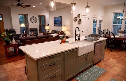 Harvard Casa | Cozy Escape at Moose Hollow