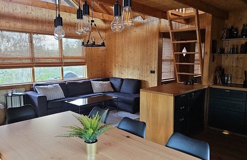 Blaskogabyggd Cabaña | Cozy family cottage in Úthlíð near Golden Circle
