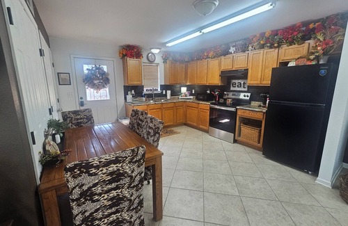 Hughes Springs Casa | Cozy, family-friendly guest home in Northeast Texas!