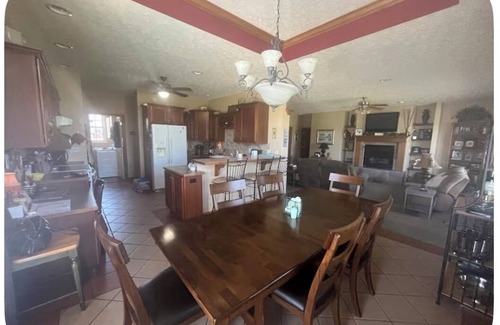 Greencastle Casa | Cozy family home complete with 2 friendly cats--close to everything!