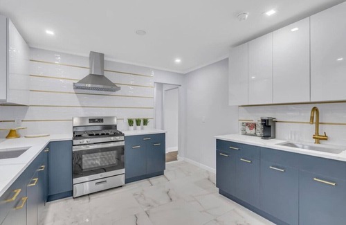 Tallman Casa | Luxe Living: Pool, Playground & Fireplace