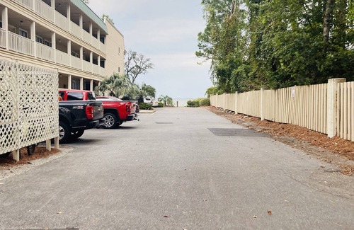 Palmetto Dunes Condominio | Cozy Family Beach Condo! The BEACH @ Port Royal Sound/ 3 POOLS. Nature Galore!