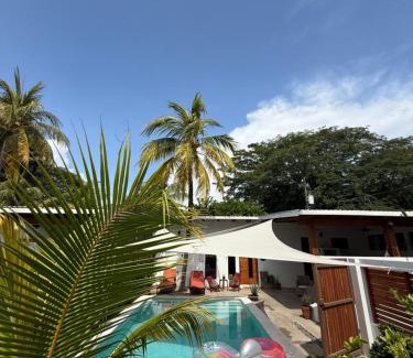 La Libertad Casa | Cozy Family Villa 1 w Pool & BBQ near Surf Beach