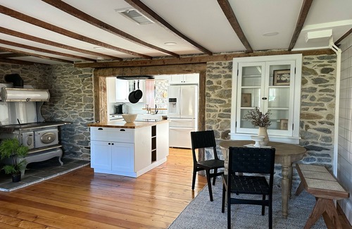 Refton Casa | Cozy Farmhouse in Lancaster
