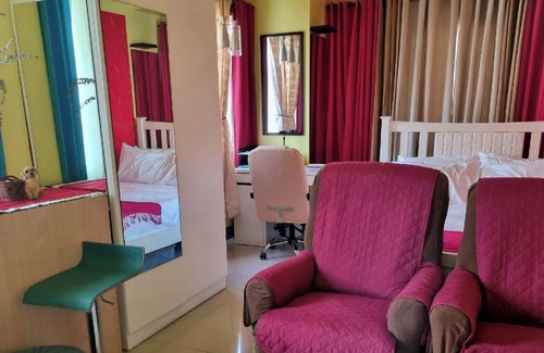 Project 8 Condominio | Cozy & Fully Equipped 2Br Condo with Balcony near SM North Edsa Mall