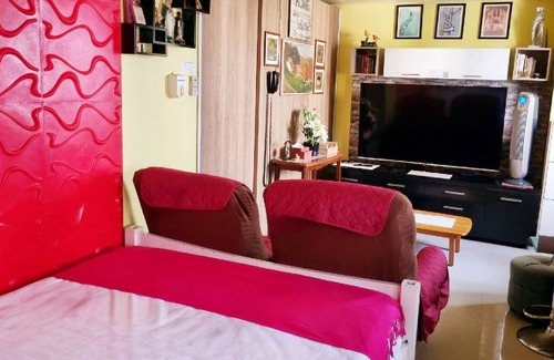 Project 8 Condominio | Cozy & Fully Equipped 2Br Condo with Balcony near SM North Edsa Mall