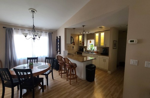 Arlington Park Casa | Cozy, - fully furnished, BEAUTIFUL HOUSE, 5 minutes from Siesta Key Beach