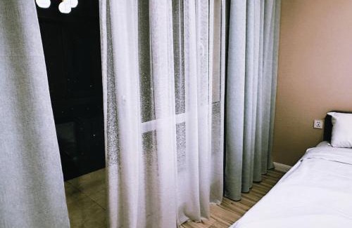 Downtown Ulaanbaatar Apartamento | Cozy furnished Brand-New City Center UB Apartment