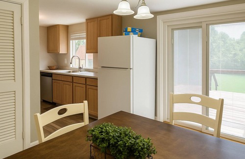 Jefferson Cabaña | Cozy Getaway Near Lake O’ the Pines with Firepit & Pet-Friendly Bliss!