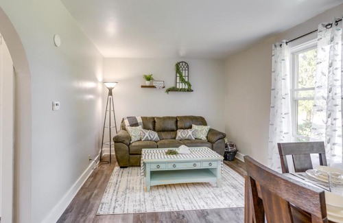 New Haven Huron County Casa | Cozy Greenwich Vacation Rental with Fire Pit
