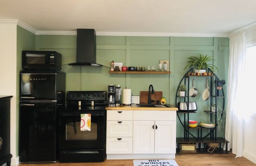 Vancouver Apartamento | Cozy Guest House Suite W/ Primary Entrance, pet friendly